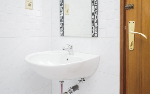 Homey 3Br Kondominium Golf Karawaci Apartment