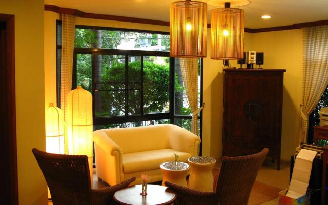 NT Place Sukhumvit Suites