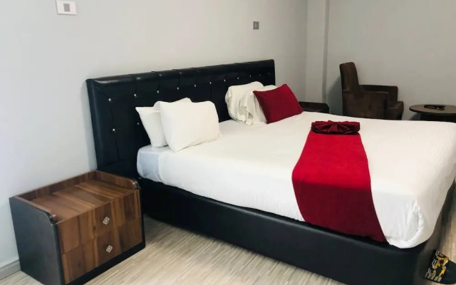 Shalla Guesthouse and Wellness Center