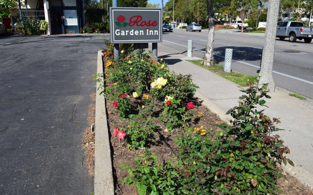 Rose Garden Inn