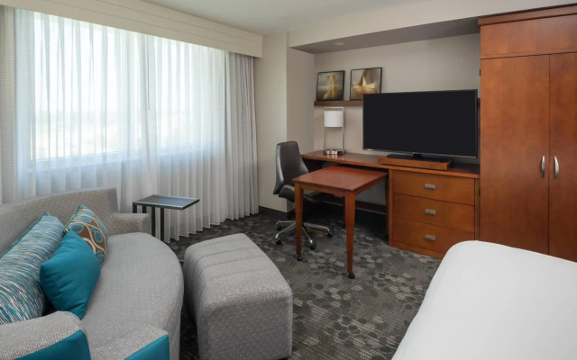 Courtyard by Marriott Miami Airport