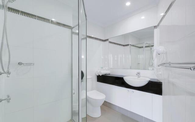 Pacific Views Resort