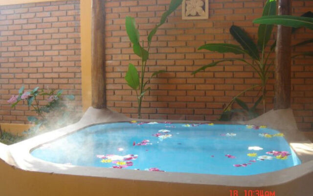 Aroma Pai Hotel and Spa