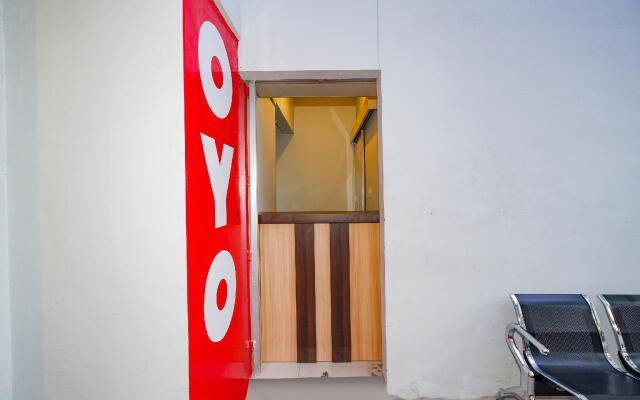OYO 2545 Maddava House