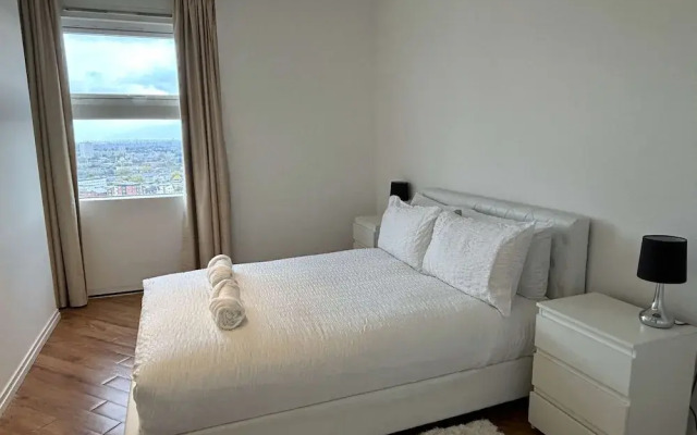 Skyline 1 Bedroom Apartment in Central Birmingham