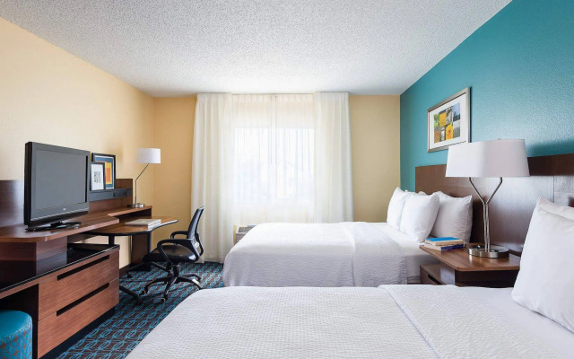 Fairfield Inn & Suites Dallas Park Central