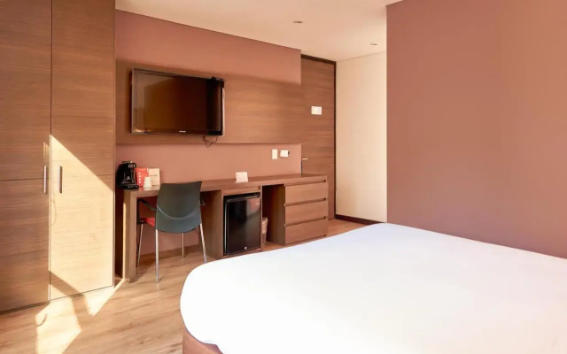 84 DC Bogotá By OxoHotel