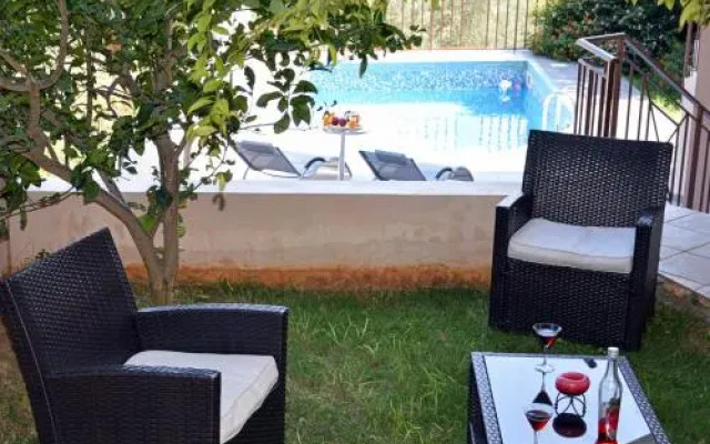 Thea Thalassa Villas