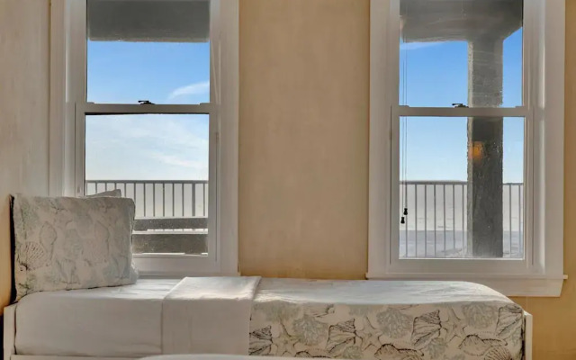 Stones Throw Beachfront Luxury Suites