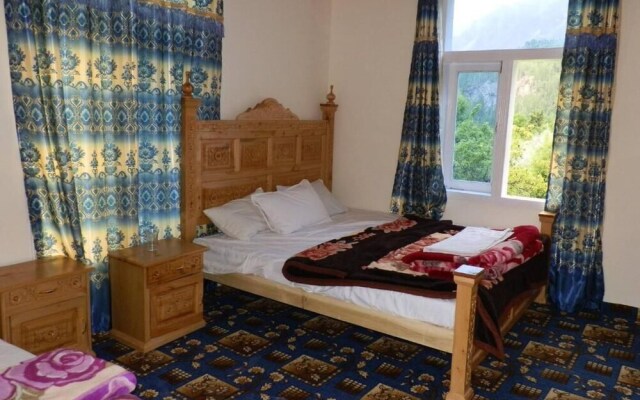 Golden Peak View Hotel