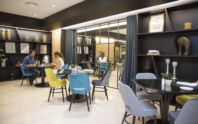 Intelier Rosa Hotel