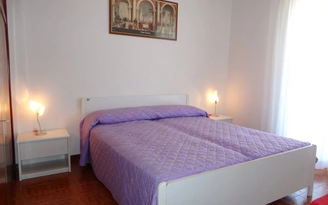 Beautiful Villa With Garden for 8 - Swimming Pool- Beahost Rentals