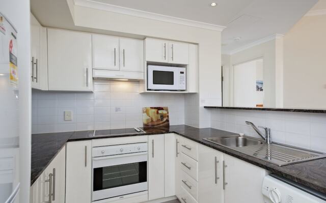 Shoal Bay Road, Barrington, Unit 601