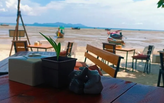 The Bay Koh Mook