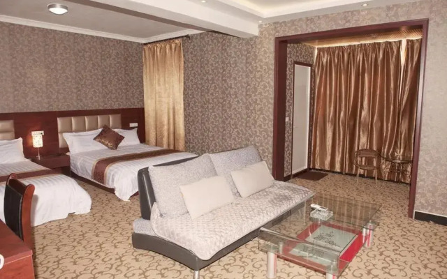Tianhe Business Hotel