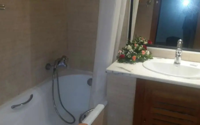 Ariha Hotel