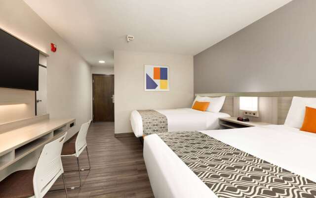 Microtel Inn & Suites by Wyndham Raleigh