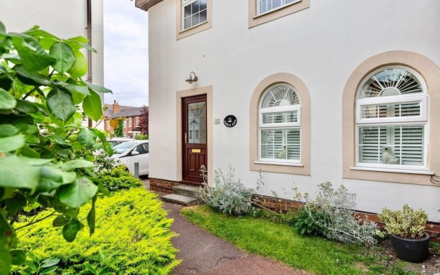 Charming 3-bed House in Lytham Saint Annes
