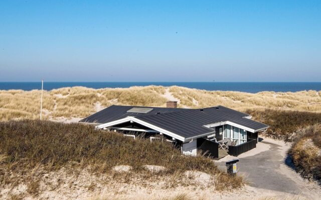 Peaceful Holiday Home in Henne Jutland With Sauna