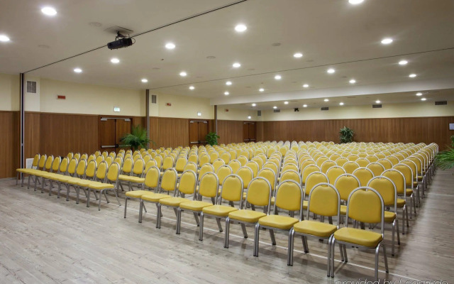 Holiday Inn Cagliari by IHG