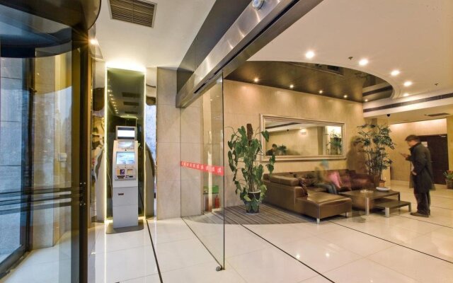 Dandong Life's Business Hotel