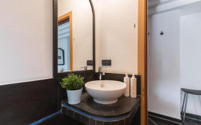 Mansarda Genovesi nel Quartiere di Crocetta by Wonderful Italy