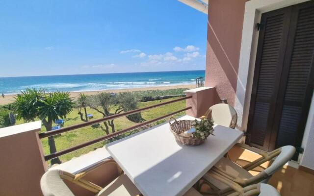 Glyfada Beachfront Apartment A3g 58a