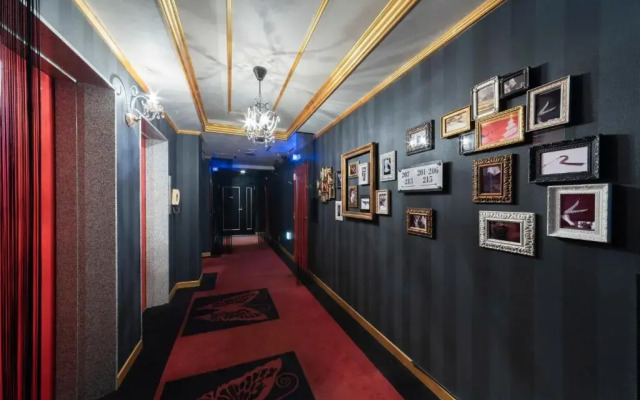 ishidu hotel blanc chapel christmas - Adults Only