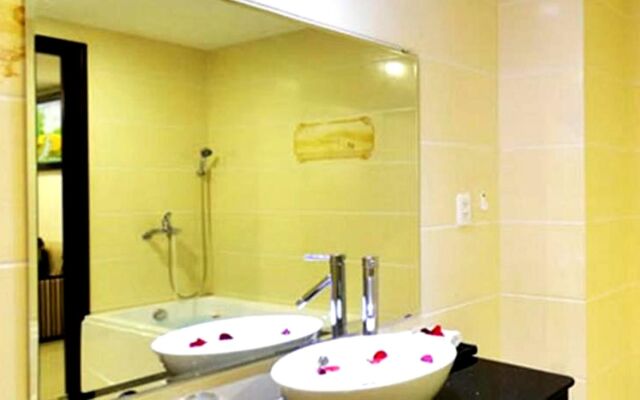 Kay Hotel Danang - Near Dragon Bridge
