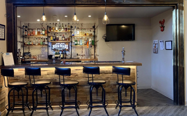 GreenTree Inn & Suites in Pinetop