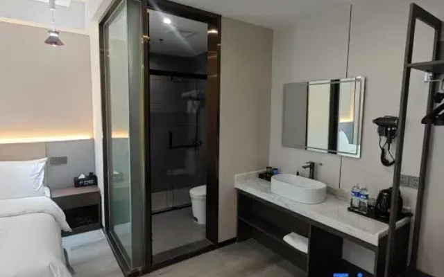 Urban Garden Hotel (HaiNan Ding'an County Bus Station Branch)