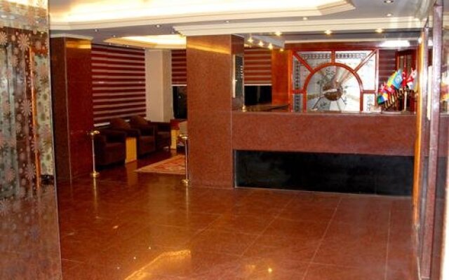 Green Rize Hotel