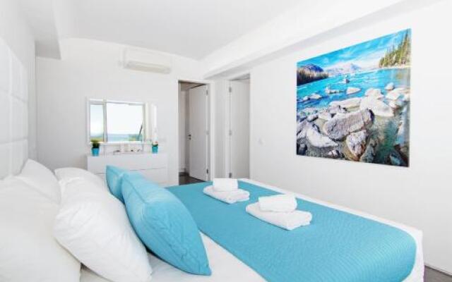 Thea Thalassa Apartment