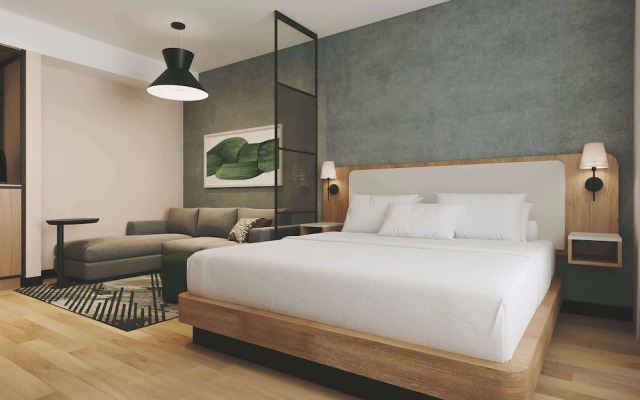 Hyatt Place Montreal Airport