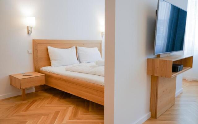 Nadland Apartments B7