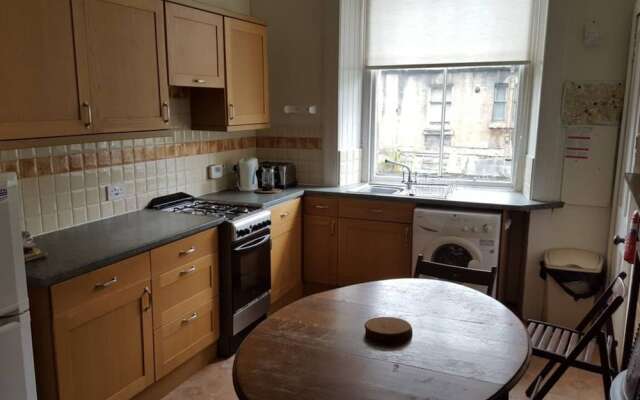 3 Bedroom City Flat In Edinburgh