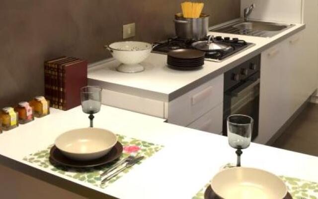 Angelina Urban Lodge