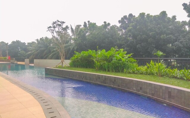 Nice And Elegant Studio At Transpark Cibubur Apartment