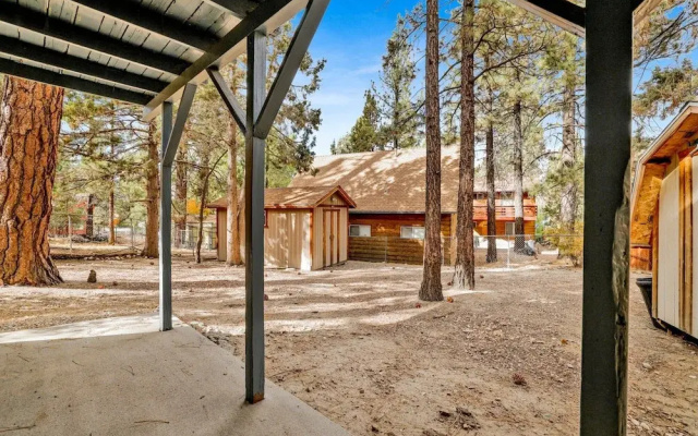 Sweet Cabin Home Gateway #2576