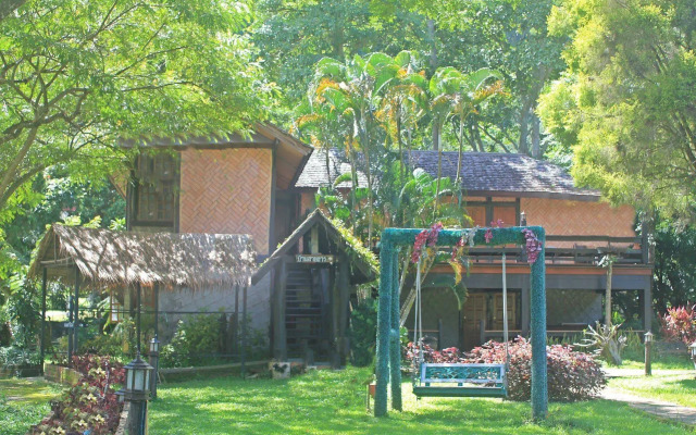 Phu Ing Fah Resort