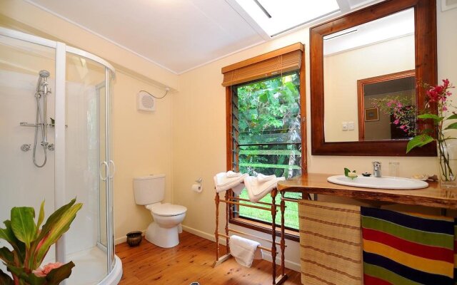 Cow Bay Homestay B&B