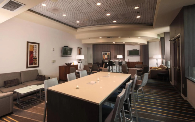 Anaheim Marriott Suites