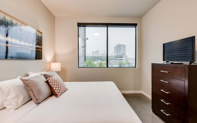 Stay Alfred at The James