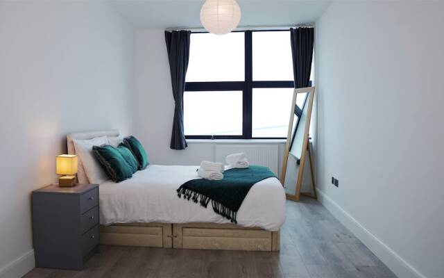 Sapphire House Apartments