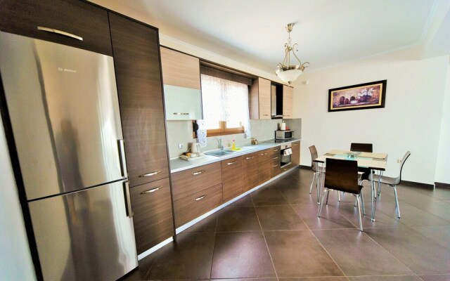 Villas Hanioti