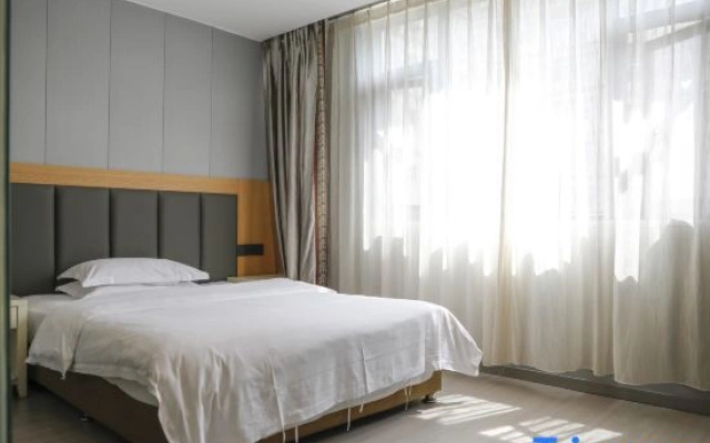 Xijing Business Hotel