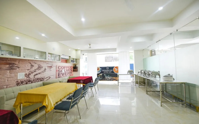 Fabhotel Prime Immense Residency