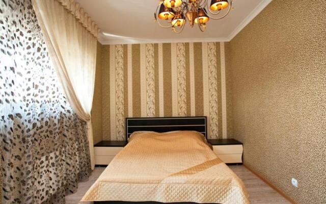 Apartment Complex Daudel 8
