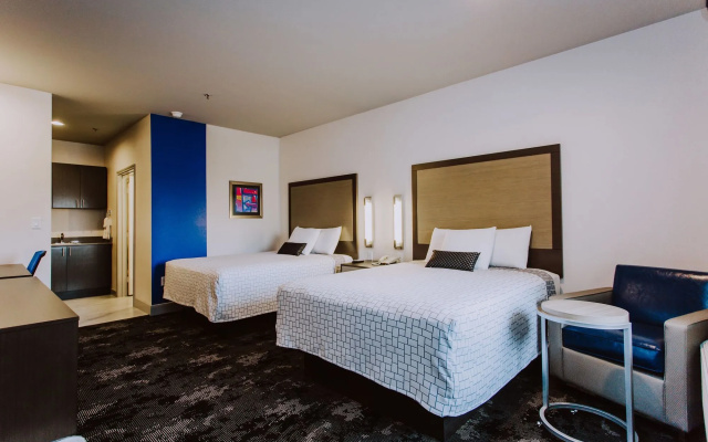 Palace Inn Airtex