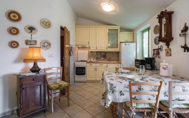 Amazing Home in Medulin With Wifi and 1 Bedrooms